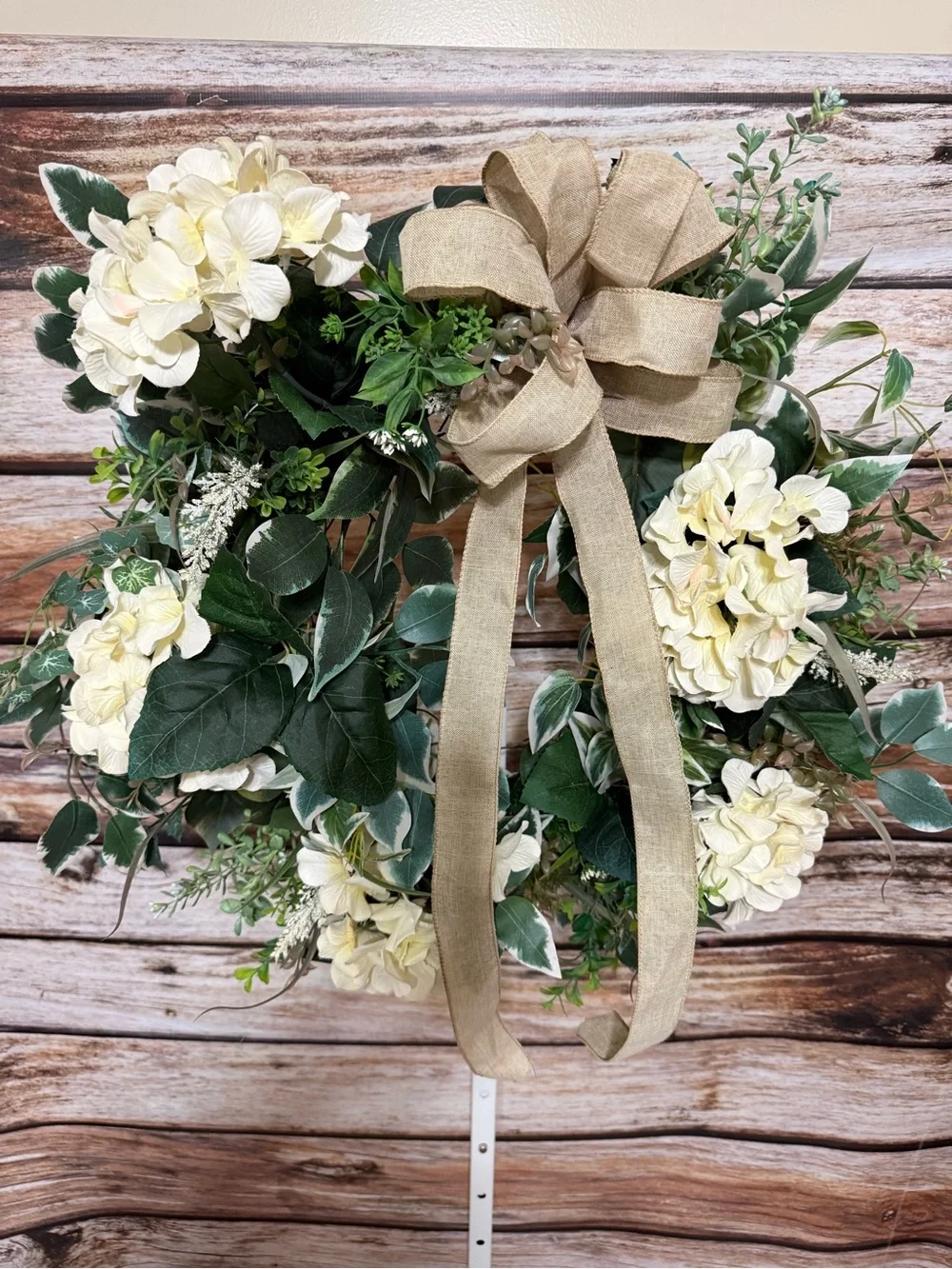 Unbranded elegant cream